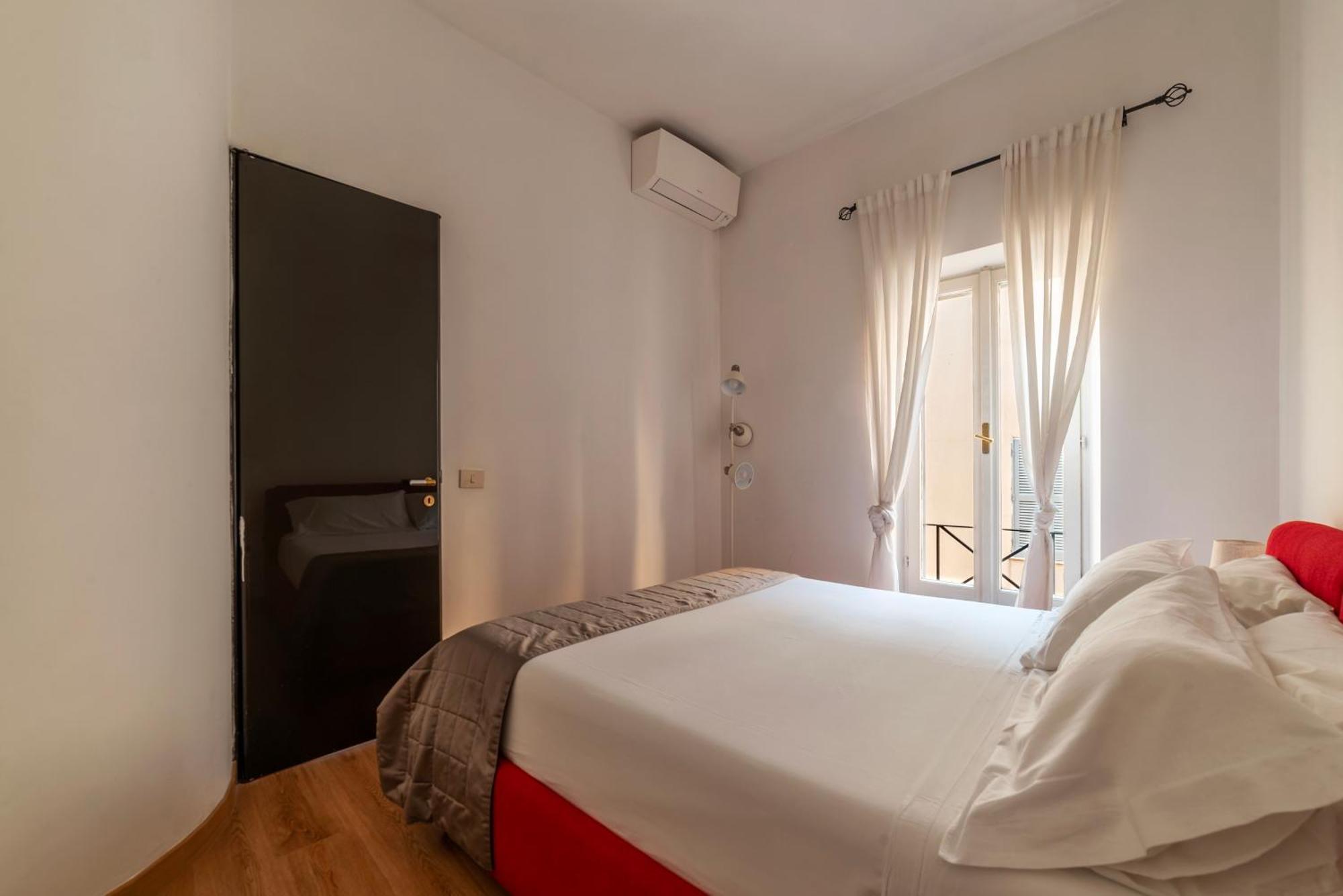 Via Del Pie Di Marmo Private Apartment Rome Exterior photo